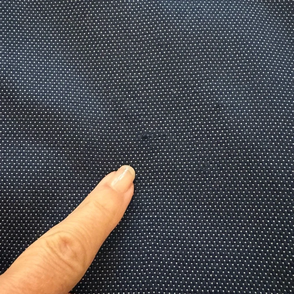 Van Heusen Never Tuck Classic Navy Button Down Shirt Size M - Picture 11 of 11